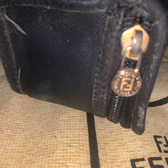 Authentic Fendi vintage pouch w/ dust bag - Picture 8 of 13